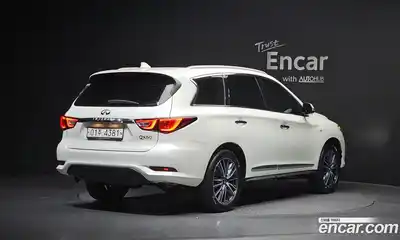 Infiniti QX60 2017 3.5 Автомат в Москве № 256121, миниатюра 9
