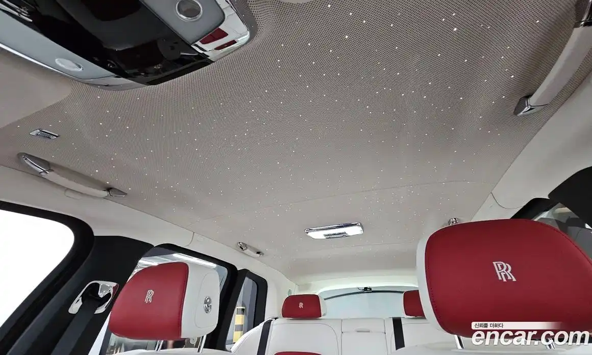 Rolls-Royce Cullinan 2022 6.7 Автомат в Москве № 256698, фото 19