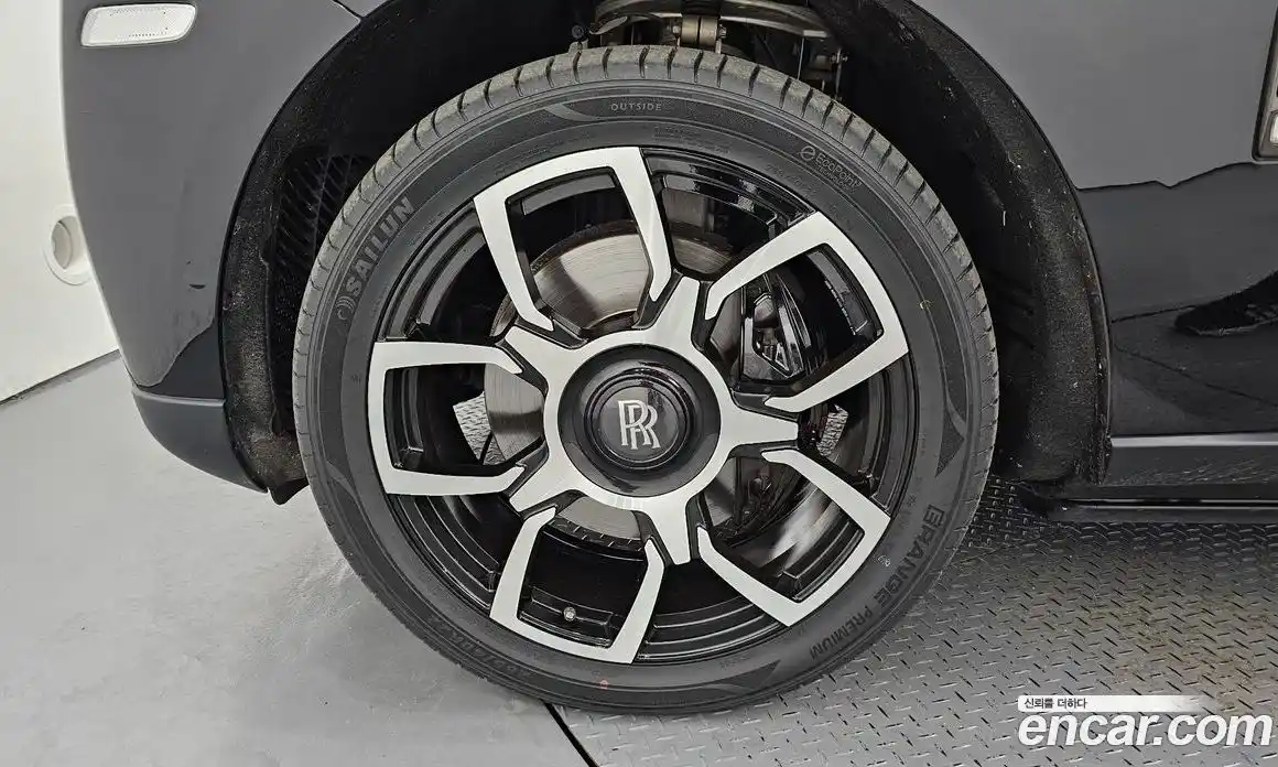 Rolls-Royce Cullinan 2022 6.7 Автомат в Москве № 256698, фото 5