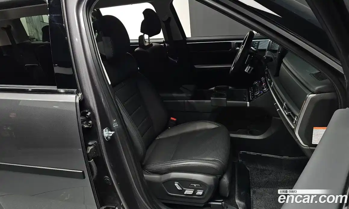 Hyundai Santa Fe 2024 1.6 Автомат в Москве № 267006, фото 9