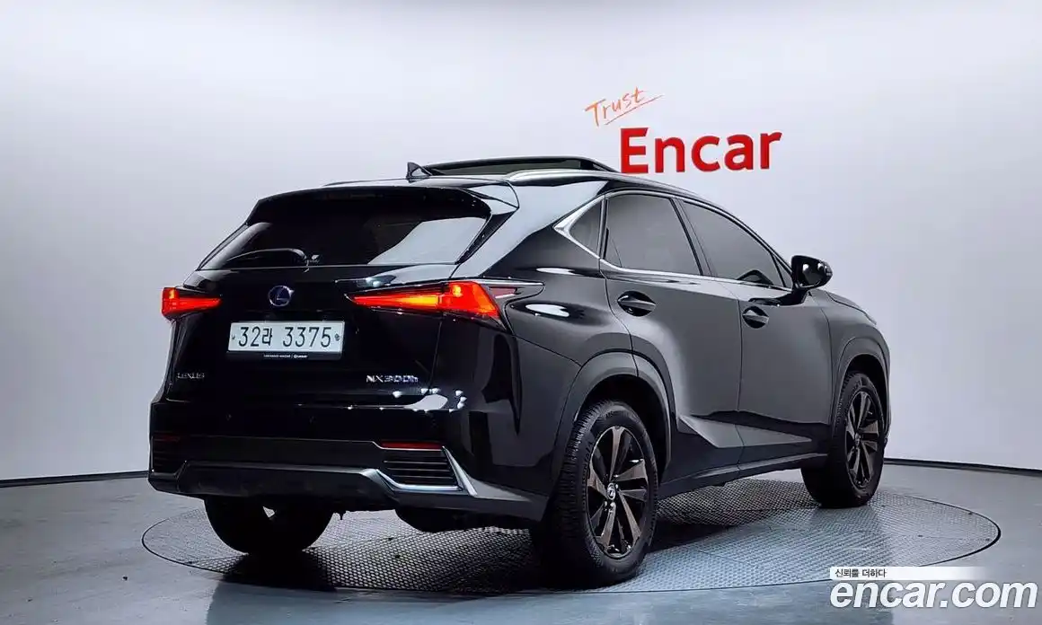 Lexus NX 2020 2.5 Автомат в Москве № 272387, фото 18