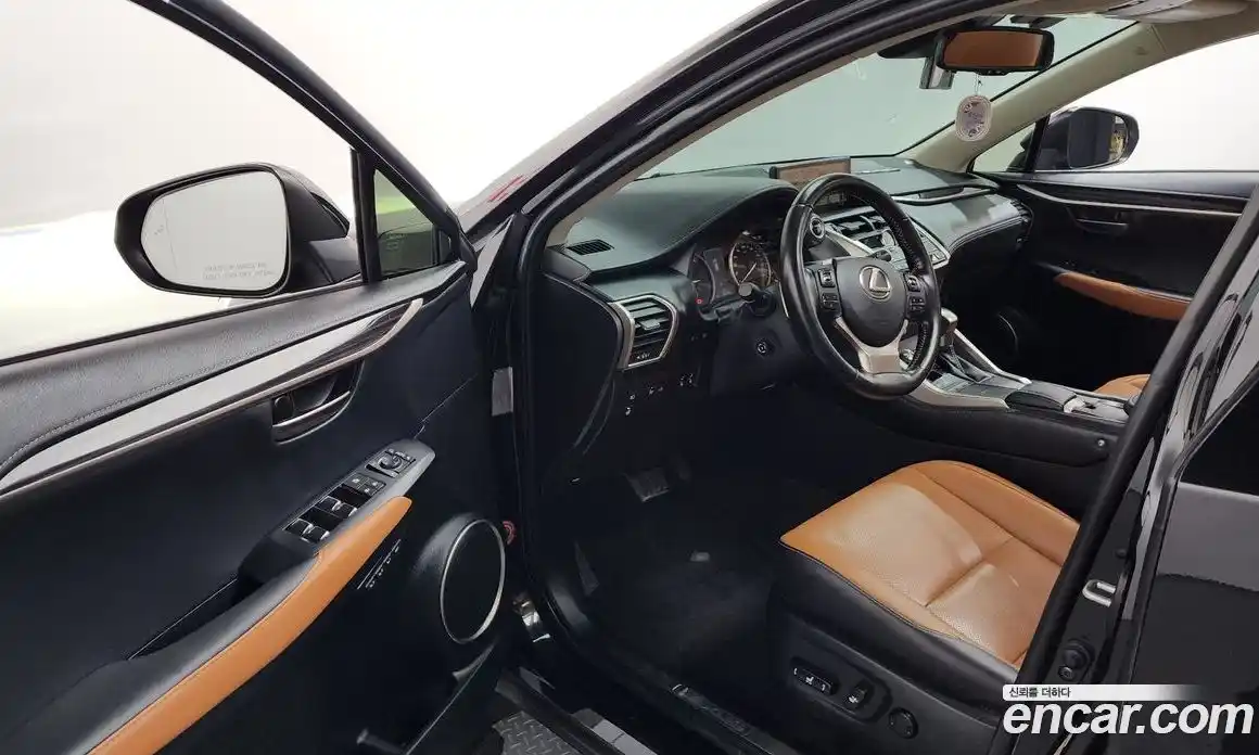 Lexus NX 2020 2.5 Автомат в Москве № 272387, фото 19