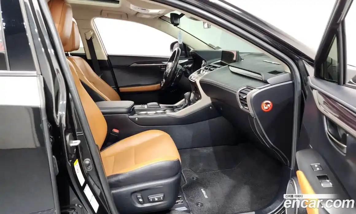 Lexus NX 2020 2.5 Автомат в Москве № 272387, фото 8