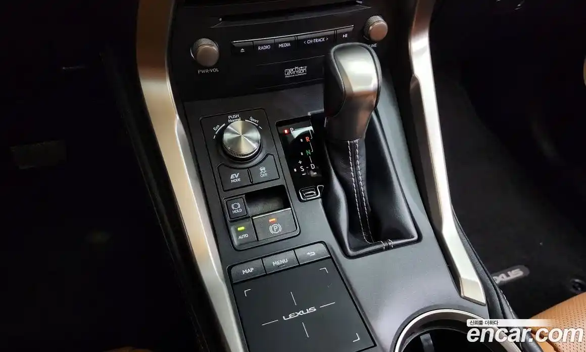 Lexus NX 2020 2.5 Автомат в Москве № 272387, фото 10