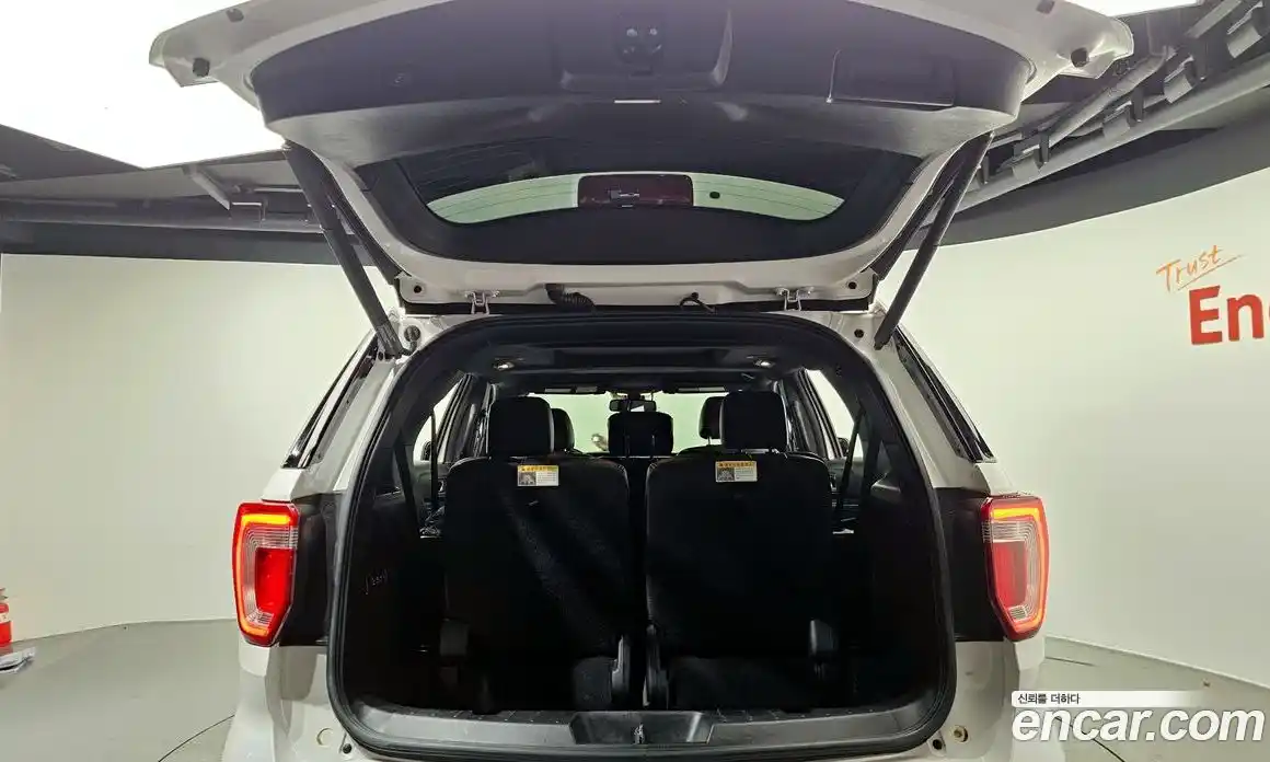 Ford Explorer 2017 2.3 Автомат в Москве № 273422, фото 20