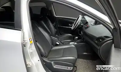 Renault SM3 2015 1.6 Автомат в Москве № 276044, миниатюра 12