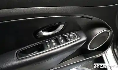 Renault SM3 2015 1.6 Автомат в Москве № 276044, миниатюра 10