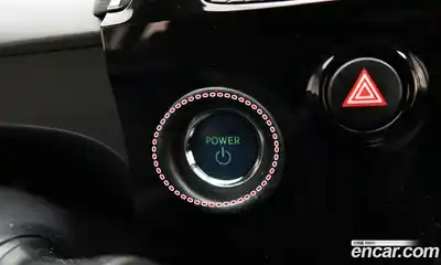 Toyota Prius 2019 1.5 Автомат в Москве № 279768, миниатюра 6