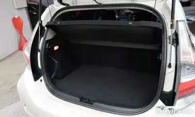 Toyota Prius 2019 1.5 Автомат в Москве № 279768, миниатюра 10