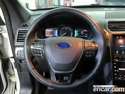 Ford Explorer 2017 2.3 Автомат в Москве № 282190, миниатюра 8