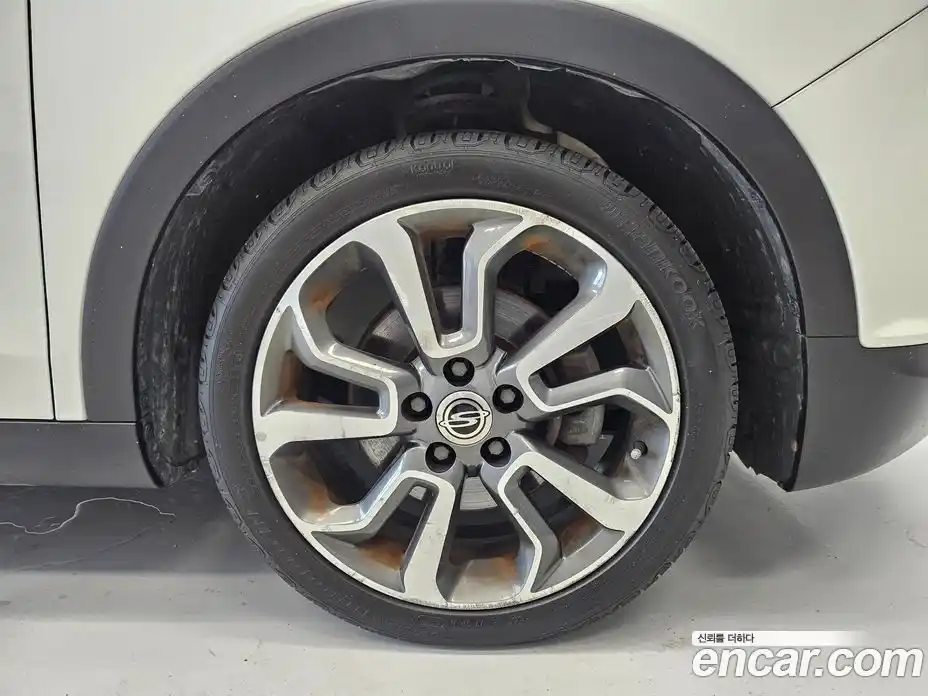 SsangYong TIBOLI 2016 1.6 Автомат в Москве № 28246, фото 20