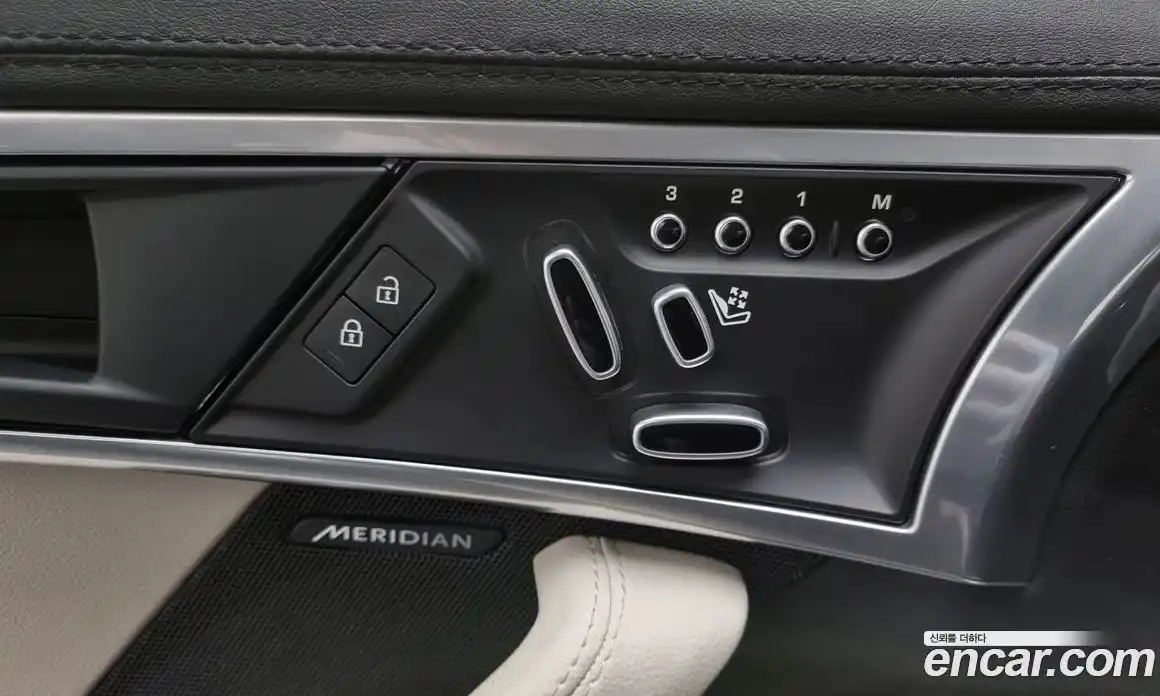 Jaguar F-Type 2023 2.0 Автомат в Москве № 283300, фото 9