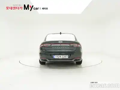 Hyundai Grandeur 2023 2.5 Автомат в Москве № 283463, миниатюра 4