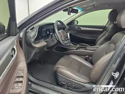 Hyundai Grandeur 2023 2.5 Автомат в Москве № 283463, миниатюра 9