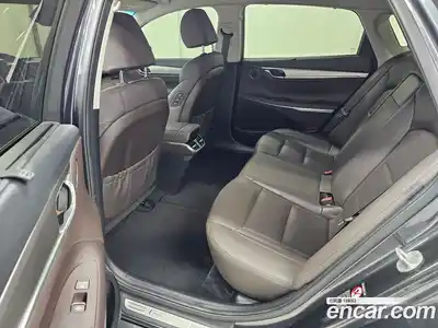 Hyundai Grandeur 2023 2.5 Автомат в Москве № 283463, миниатюра 10