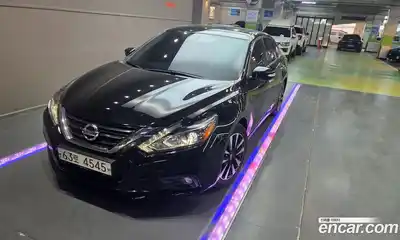 Nissan Altima 2018 2.5 Автомат в Москве № 284897, миниатюра 2