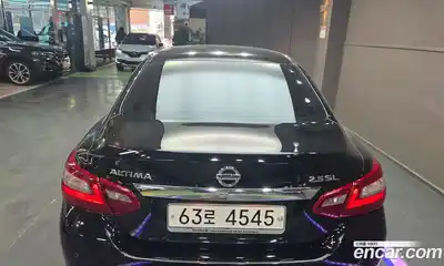 Nissan Altima 2018 2.5 Автомат в Москве № 284897, миниатюра 5