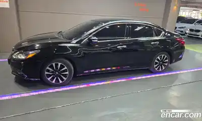 Nissan Altima 2018 2.5 Автомат в Москве № 284897, миниатюра 8