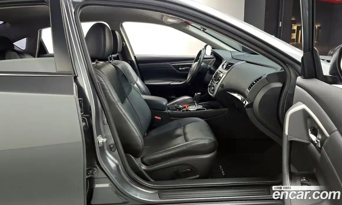 Nissan Altima 2017 2.5 Автомат в Москве № 285053, фото 17