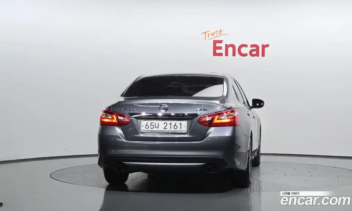 Nissan Altima 2017 2.5 Автомат в Москве № 285053, фото 5