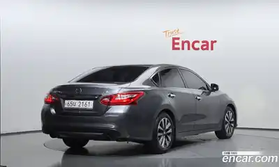 Nissan Altima 2017 2.5 Автомат в Москве № 285053, миниатюра 7