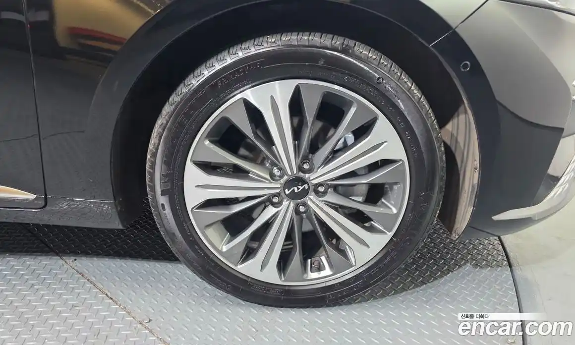 Kia K8 2024 1.6 Автомат в Москве № 287036, фото 14