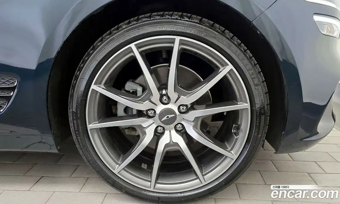 Genesis G70 2023 2.0 Автомат в Москве № 289010, фото 8