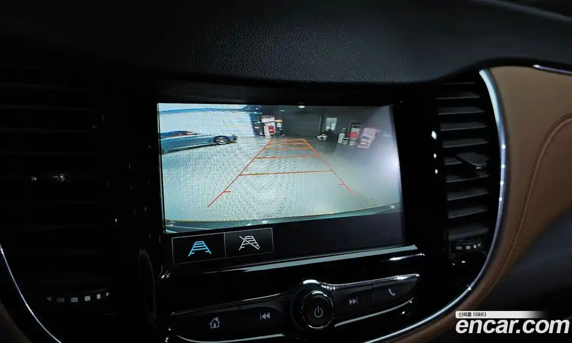 Chevrolet Trax 2017 1.4 Автомат в Москве № 296942, фото 13