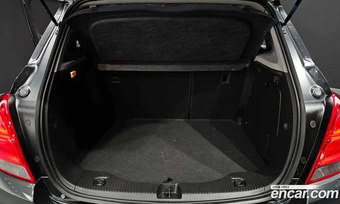 Chevrolet Trax 2017 1.4 Автомат в Москве № 296942, фото 4