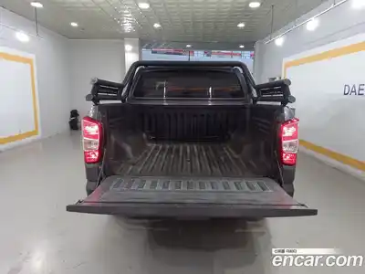 SsangYong Rexton 2019 2.2 Автомат в Москве № 311034, миниатюра 5