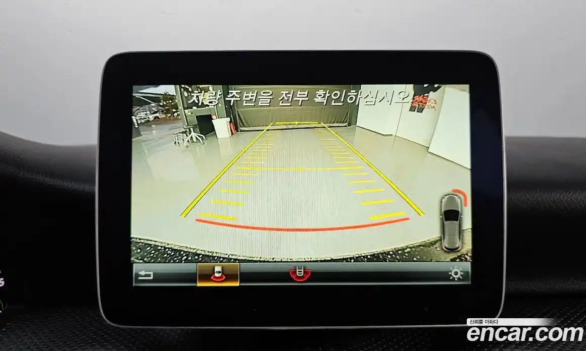 Mercedes-Benz A-Class 2017 1.6 Автомат в Москве № 311496, фото 12