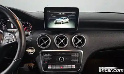 Mercedes-Benz A-Class 2017 1.6 Автомат в Москве № 311496, миниатюра 6