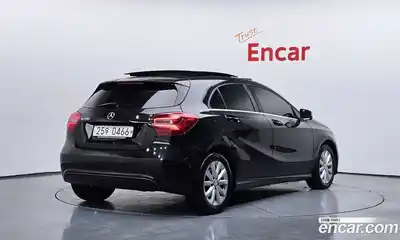 Mercedes-Benz A-Class 2017 1.6 Автомат в Москве № 311496, миниатюра 9