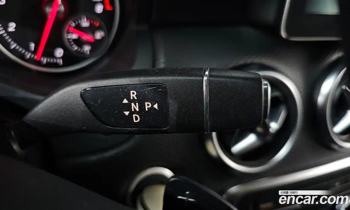 Mercedes-Benz A-Class 2017 1.6 Автомат в Москве № 311496, фото 10