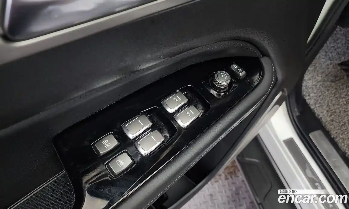 SsangYong Rexton 2018 2.2 Автомат в Москве № 31309, фото 16