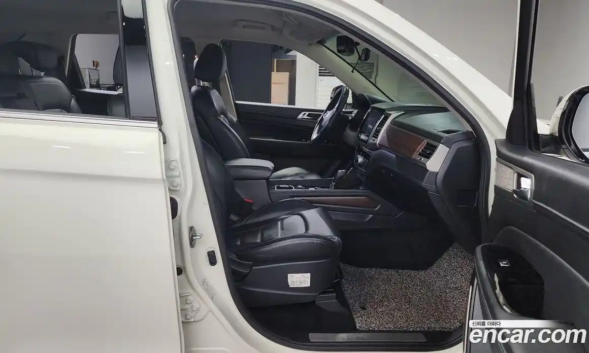 SsangYong Rexton 2018 2.2 Автомат в Москве № 31309, фото 20