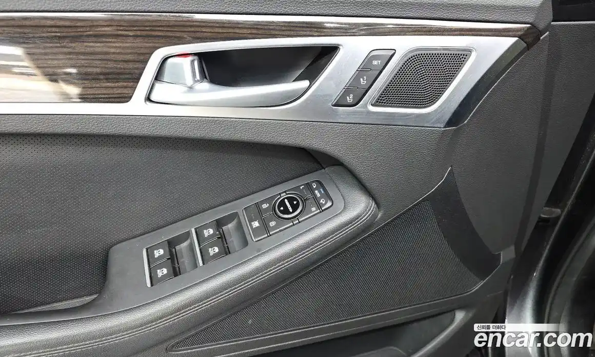 Genesis G80 2017 3.3 Автомат в Москве № 322775, фото 15