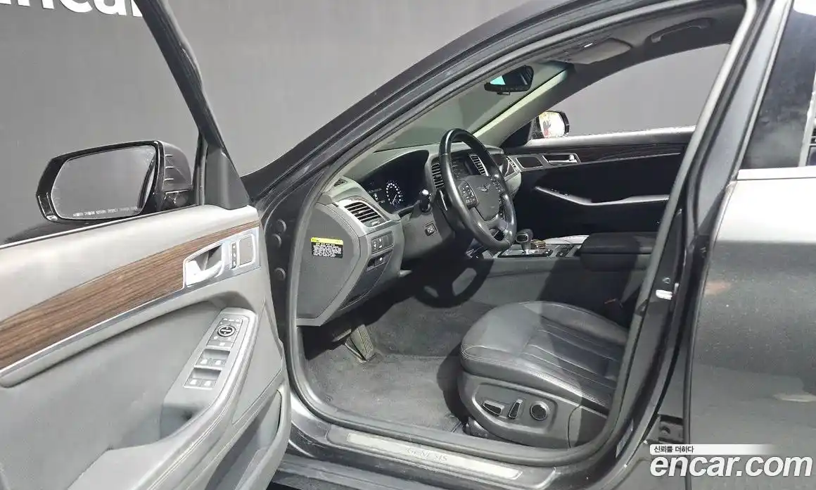 Genesis G80 2017 3.3 Автомат в Москве № 322775, фото 6