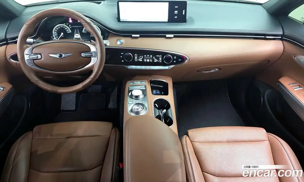 Genesis GV70 2023 2.5 Автомат в Москве № 322777, фото 13