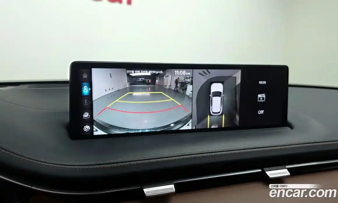 Genesis GV70 2023 2.5 Автомат в Москве № 322777, фото 15