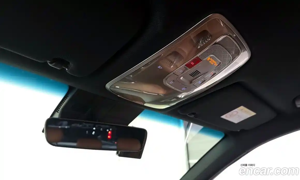 Genesis GV70 2023 2.5 Автомат в Москве № 322777, фото 18