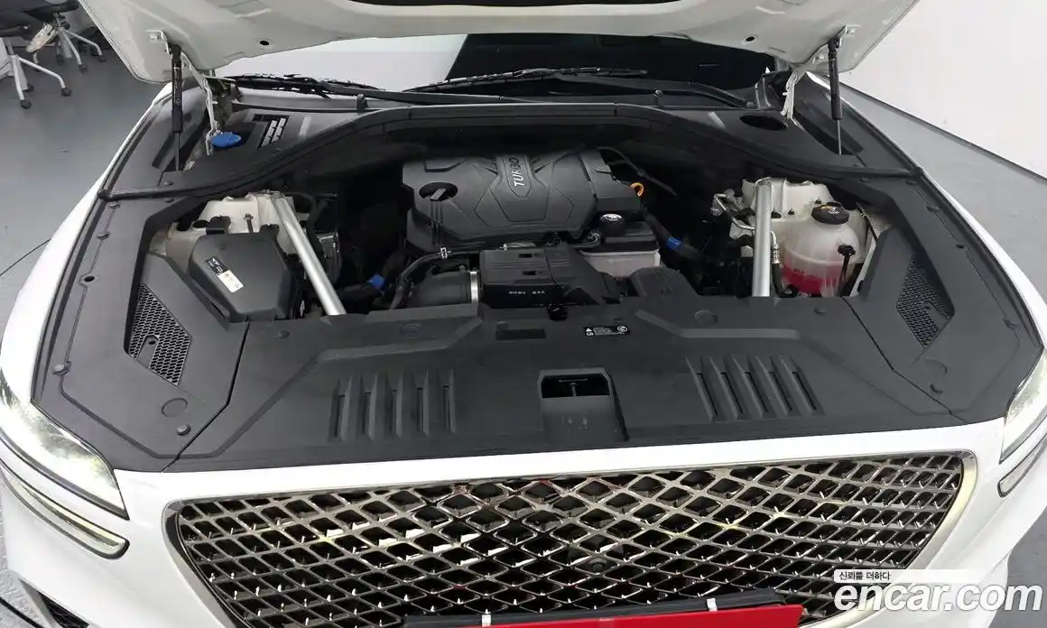 Genesis GV70 2023 2.5 Автомат в Москве № 322777, фото 4