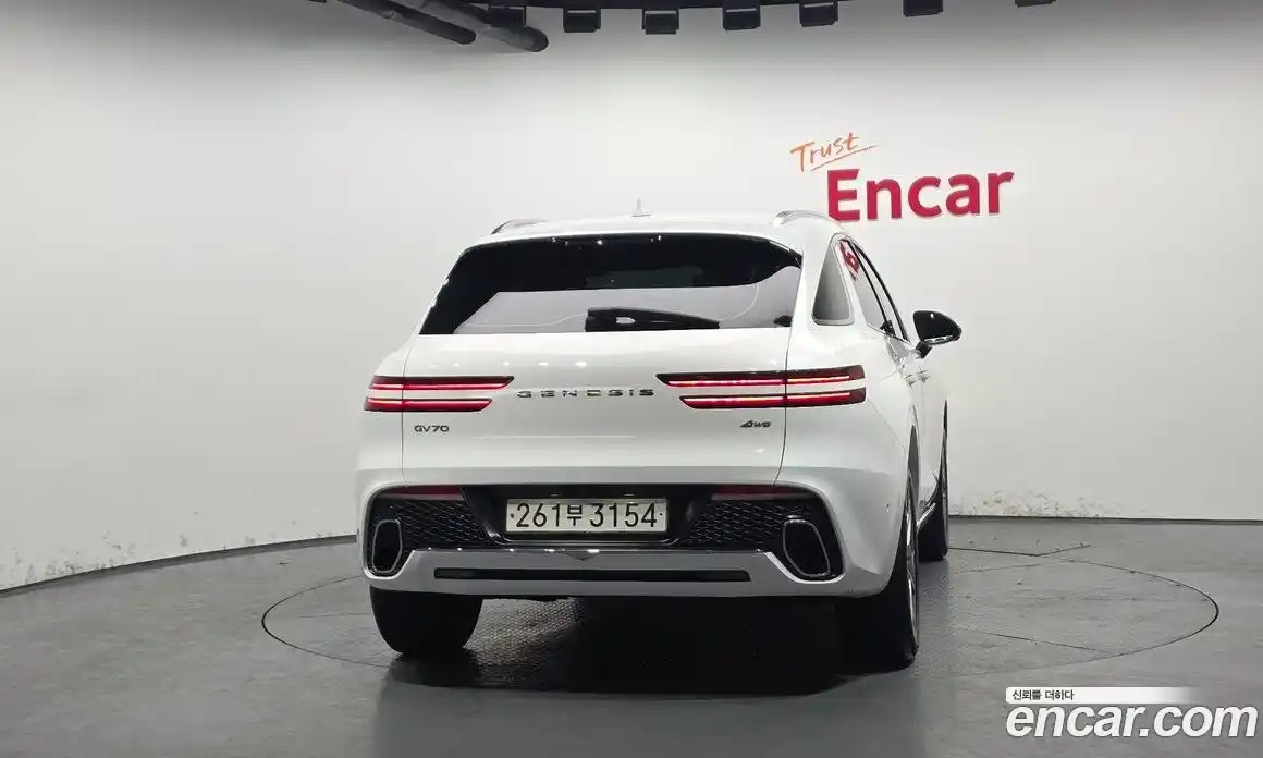 Genesis GV70 2023 2.5 Автомат в Москве № 322777, фото 8