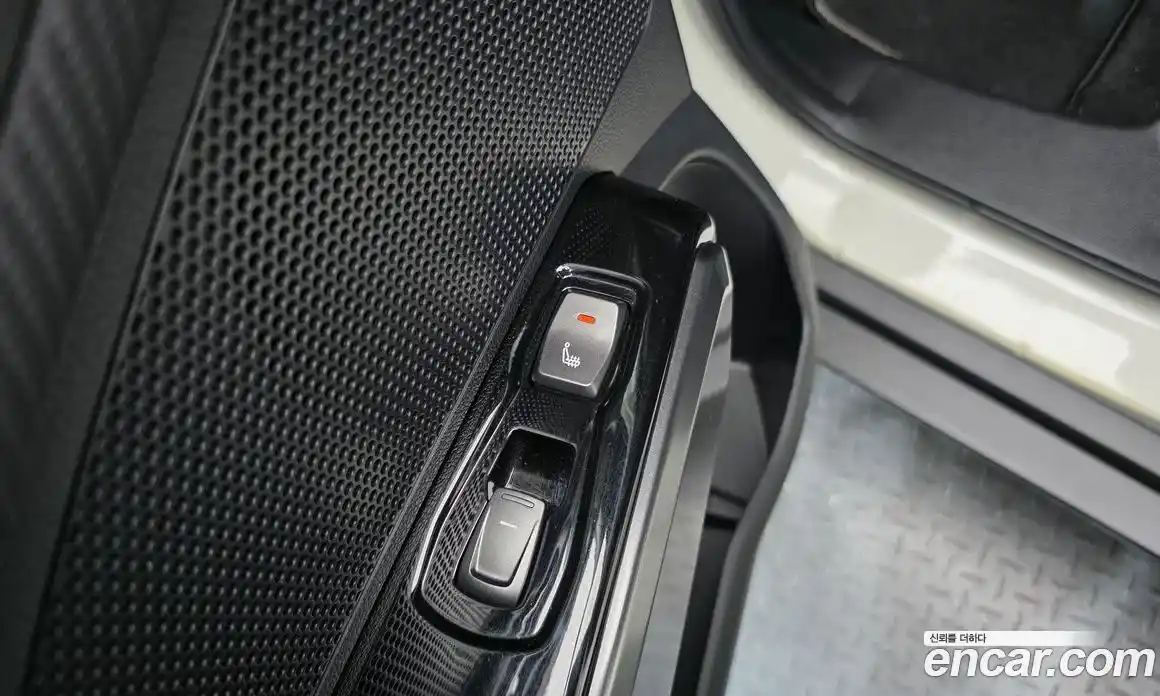 SsangYong TIBOLI 2022 1.5 Автомат в Москве № 34555, фото 12