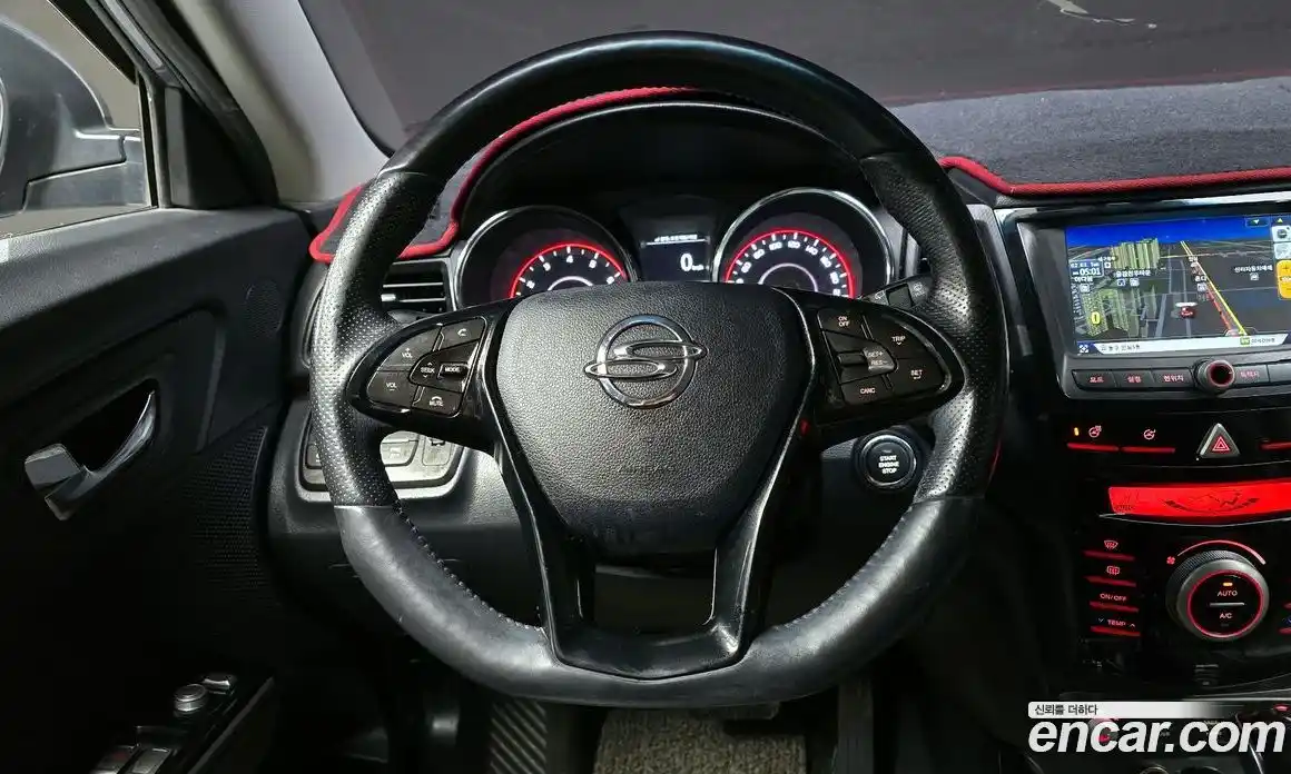 SsangYong TIBOLI 2019 1.6 Автомат в Москве № 34662, фото 1