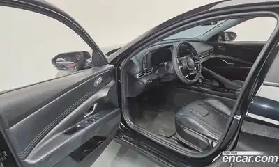 Hyundai Avante 2023 1.6 Автомат в Москве № 356719, миниатюра 11