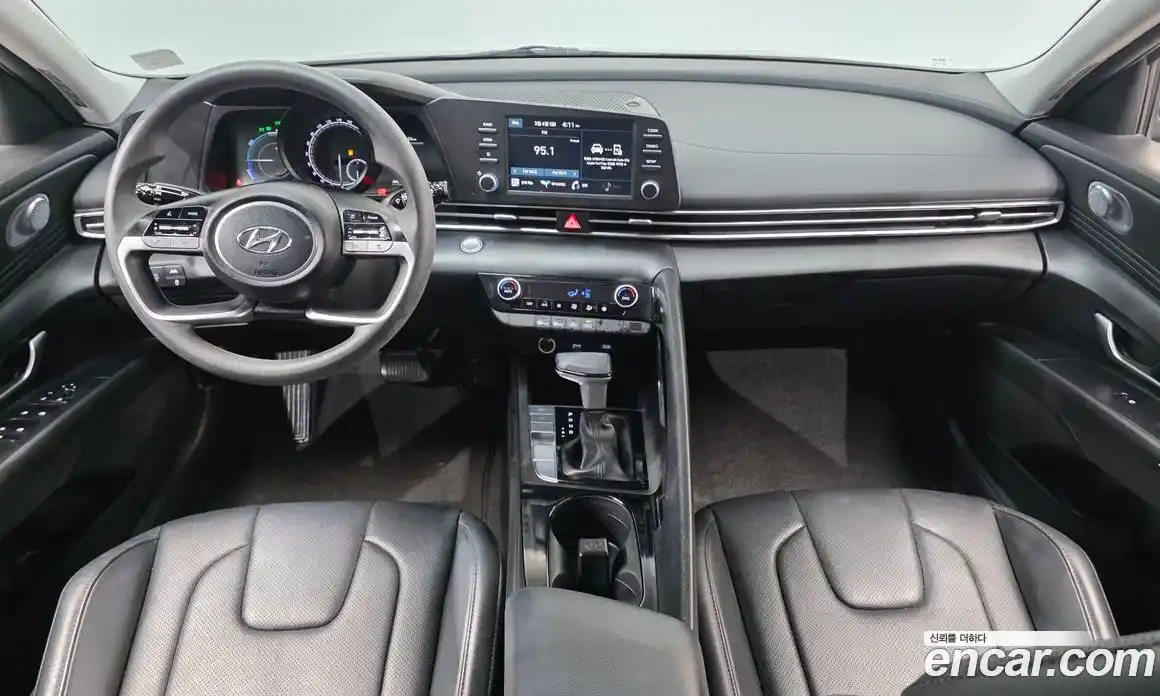 Hyundai Avante 2023 1.6 Автомат в Москве № 356719, фото 7