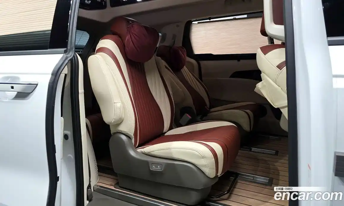 Kia Canival 2024 3.5 Автомат в Москве № 362889, фото 12