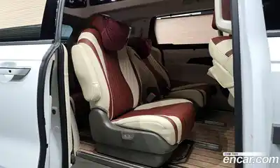 Kia Canival 2024 3.5 Автомат в Москве № 362889, миниатюра 12