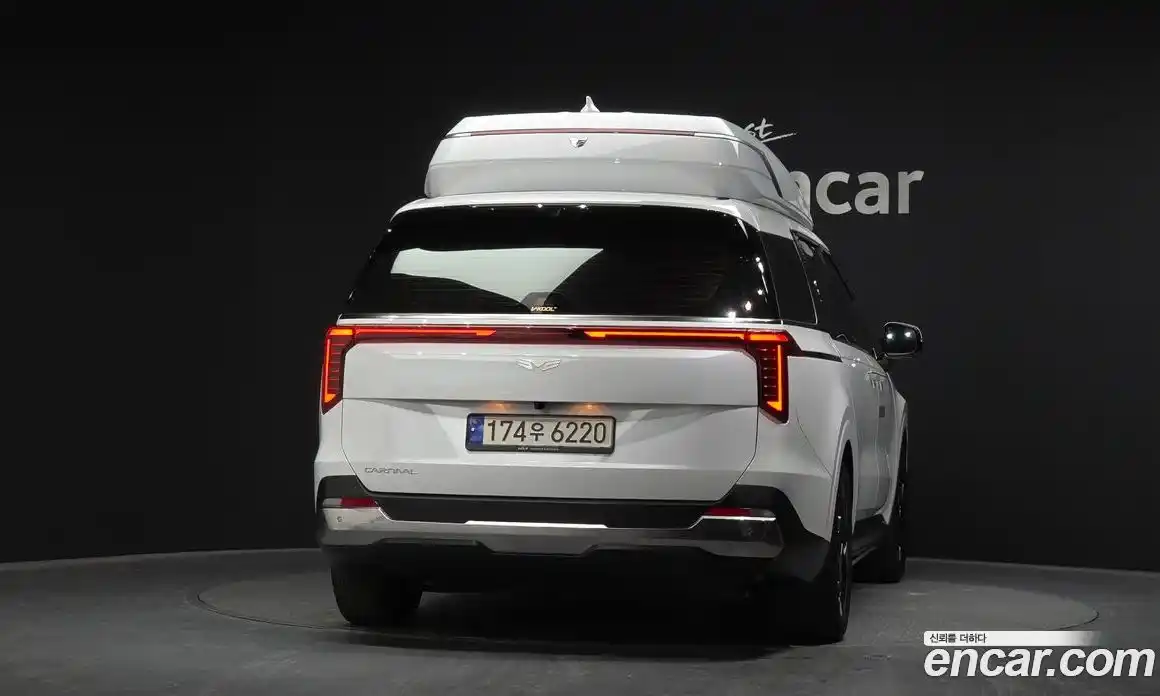 Kia Canival 2024 3.5 Автомат в Москве № 362889, фото 4